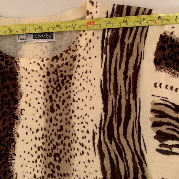 C.M.Chapes Women’s Long Sleeve Sweater Size L - Picture 3 of 8